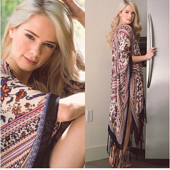 Boho Beautiful Fringe Kimono Wrap Armholes Swim Coverup OSFM 0-18 Tassel - Picture 3 of 6